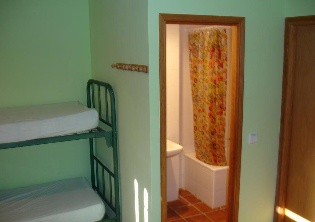 Albergue Restaurante Salto de Bierge - Hostel