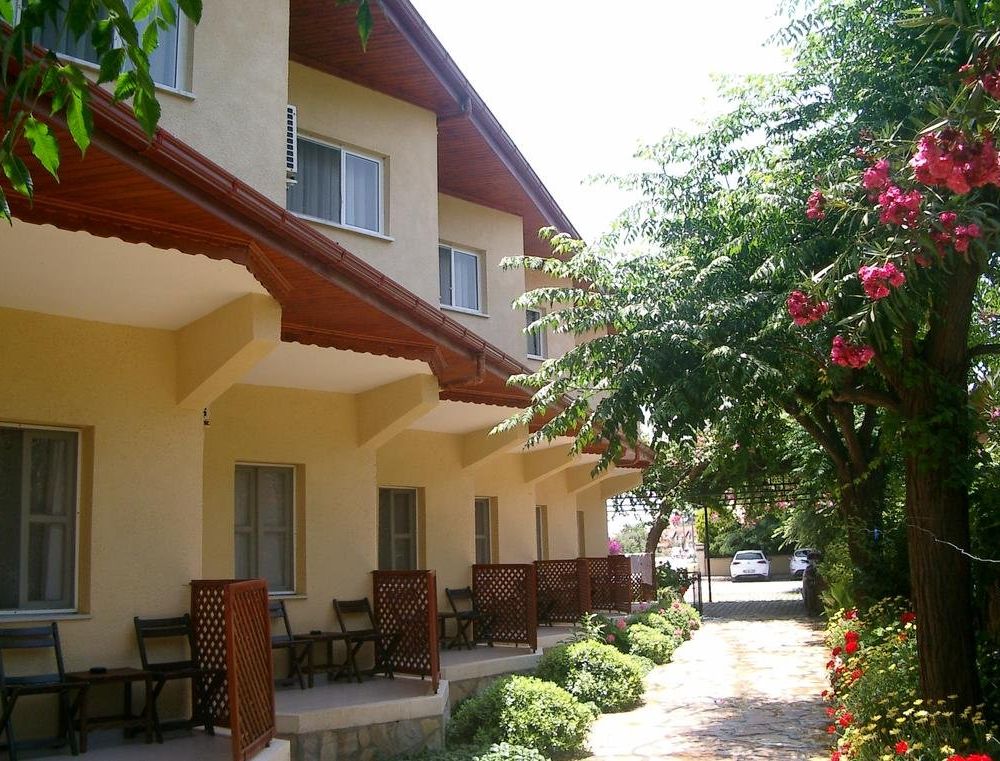 Outdoor Pictures 1