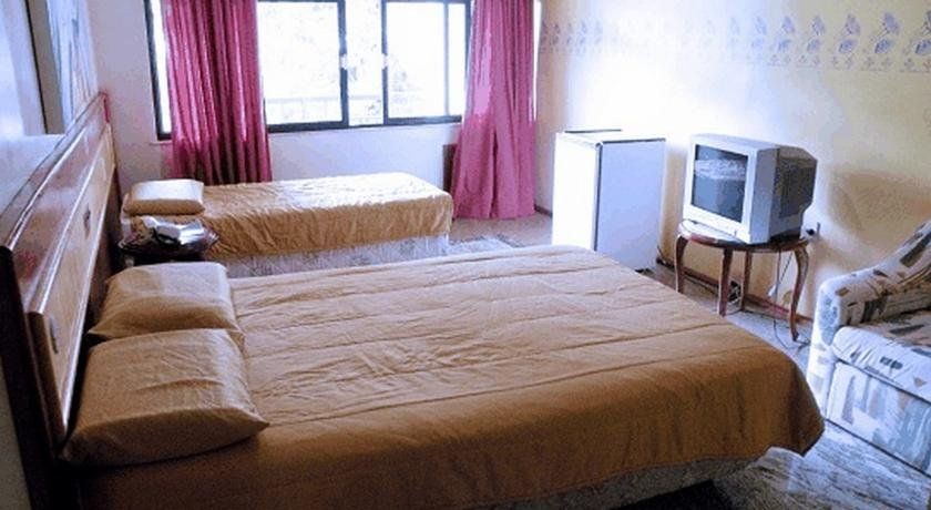 Ytacaranha Hotel De Serra