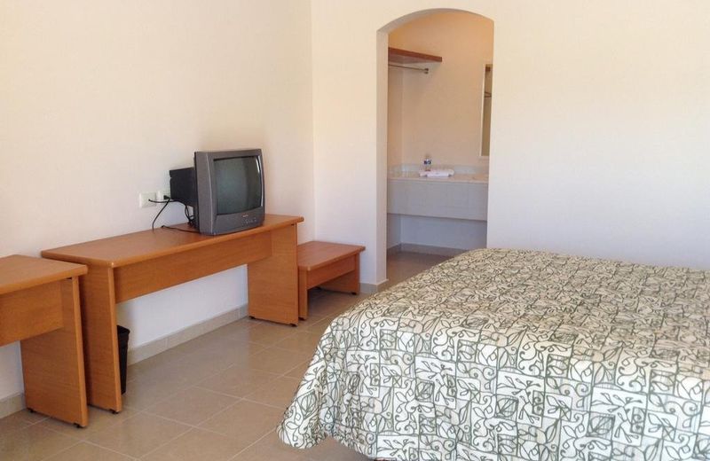 Guaymas Inn