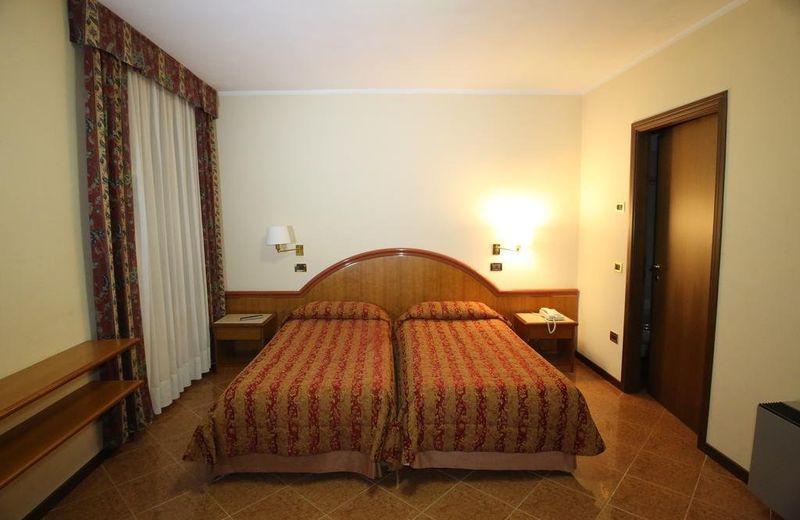 Hotel Paris