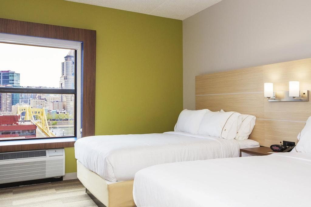 Holiday Inn Express & Suites Pittsburgh North Shore, an IHG Hotel