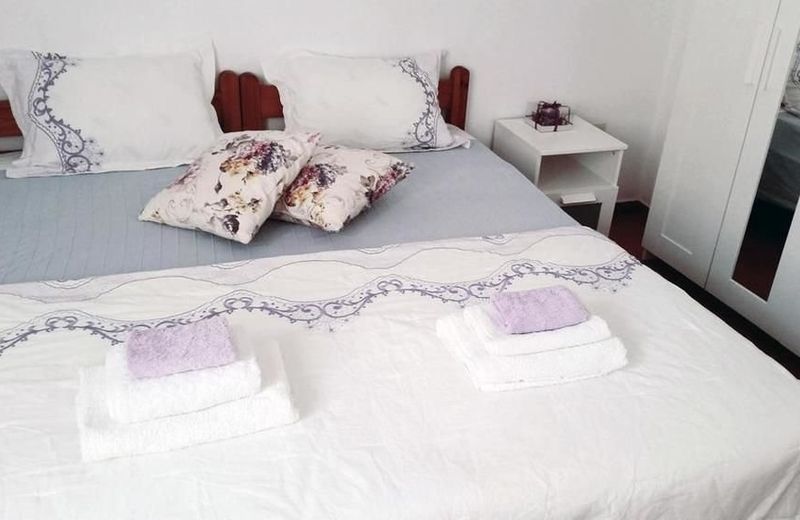 Medieval Rose Hotel