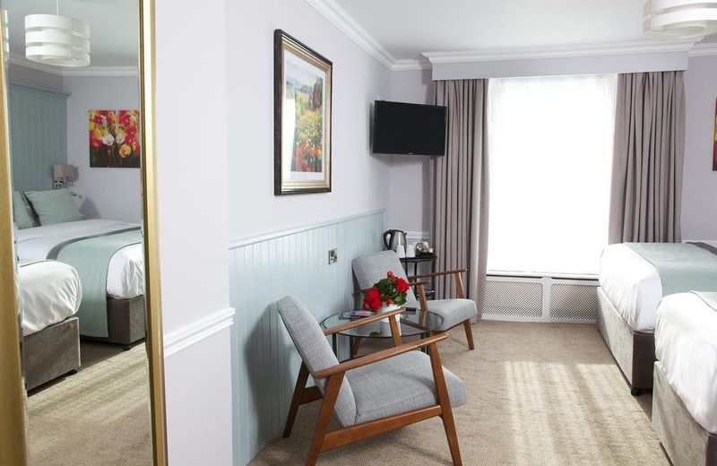 Hayes Hotel