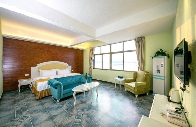 Shenzhen 520 Holiday Theme Inn