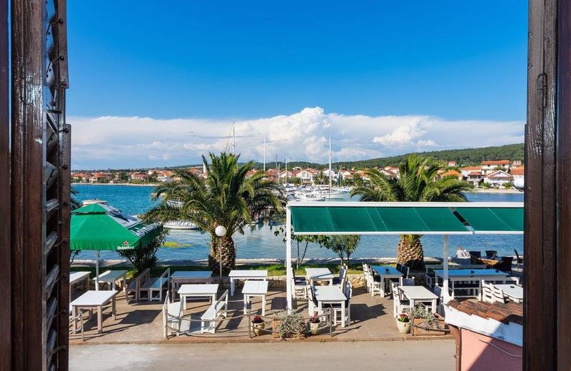 Palm Bibinje