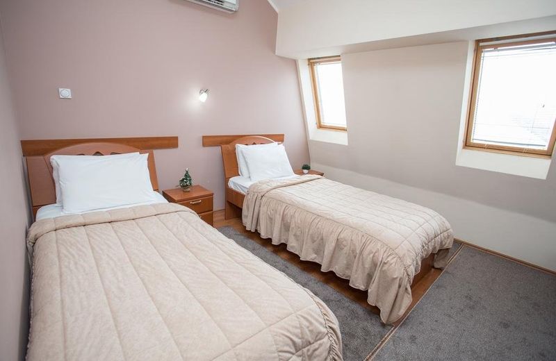 Sin-Kom Hotel Garni