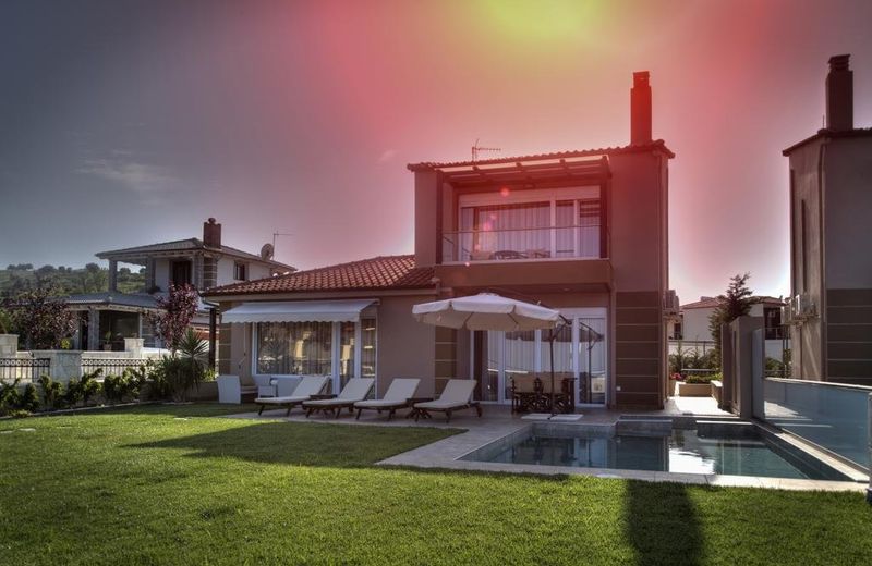 Sunny Villas Resort & Spa