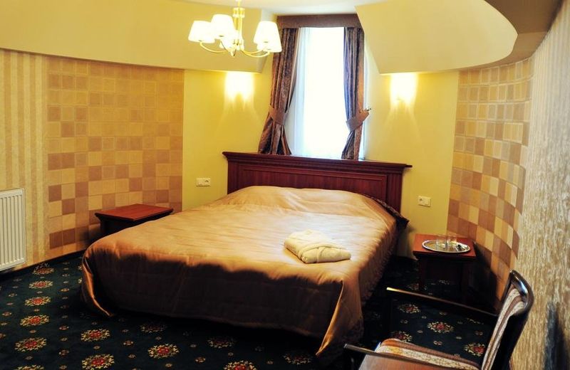 H & K Imperial Plus Hotel