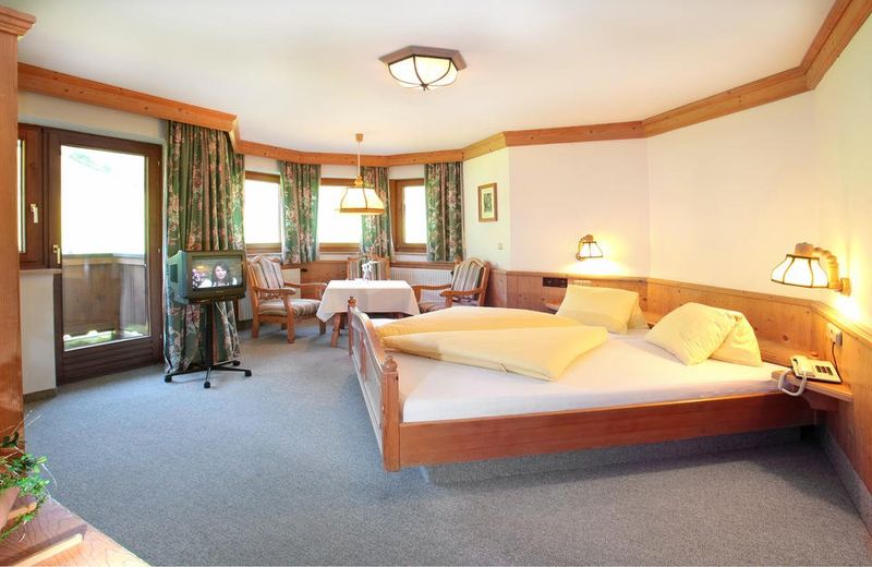 Hotel Alpenhof