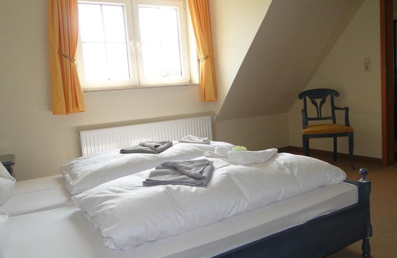 Friesenhof Hotel-Restaurant-Reitanlage