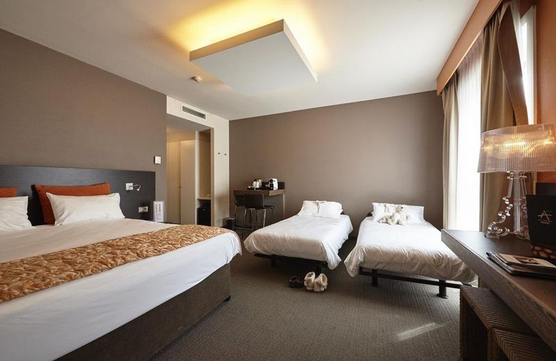 Ariane Hotel