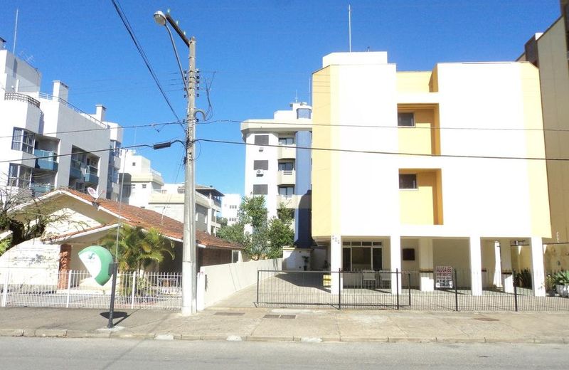 RESIDENCIAL APARTCANAS