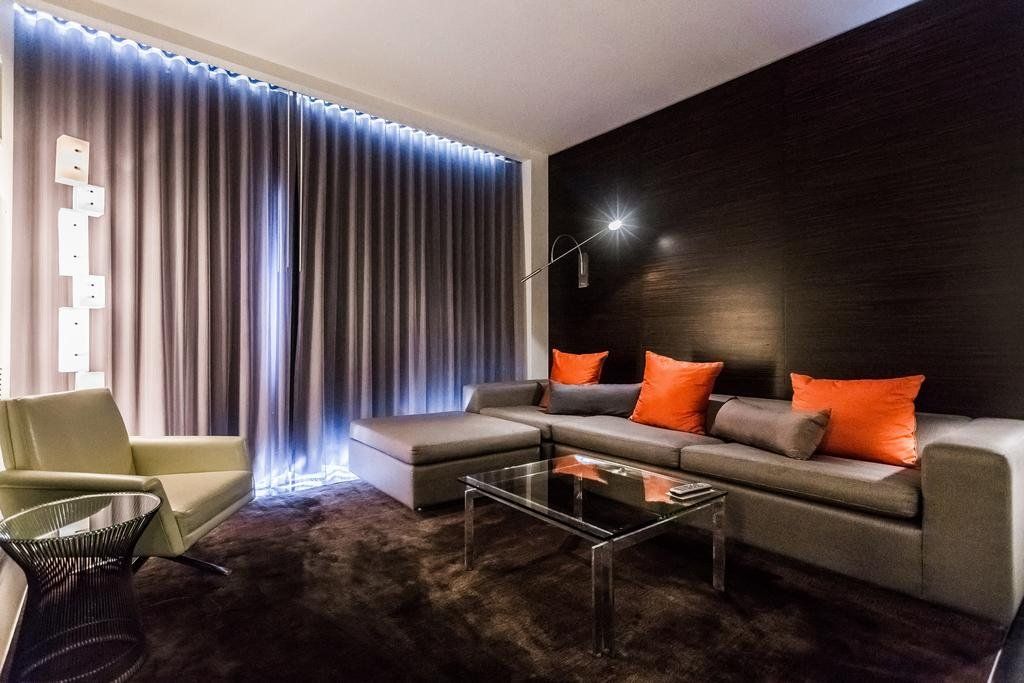 StripViewSuites at Palms Place Penthouses