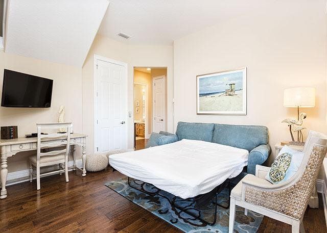 MORNING GLORY BEACH HOUSE BY VACATION RENTAL PROS