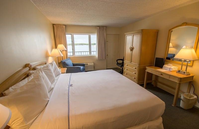 Bonnie Castle Resort & Marina