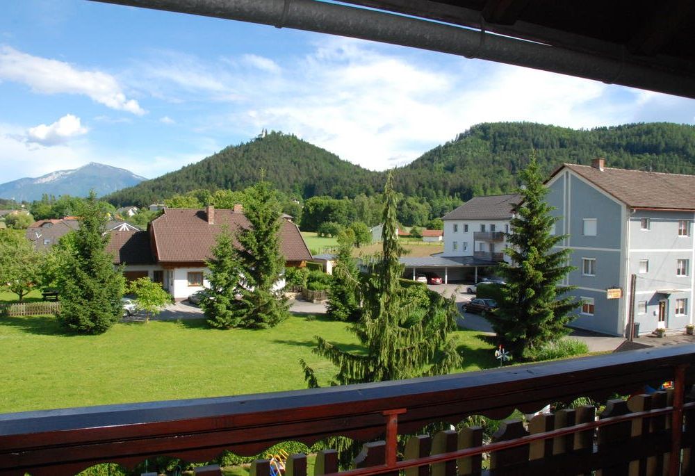 Outdoor Pictures 24