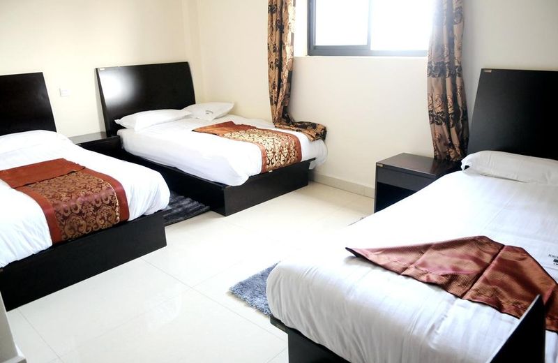 Ravens Hotel
