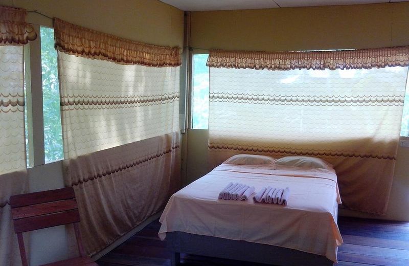 JUNGLE EXPLORER LODGE