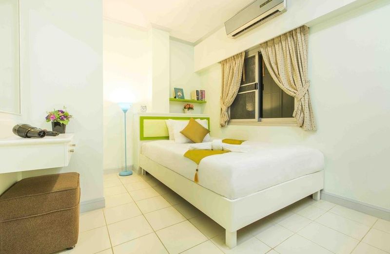 The Grand Paradise Suite
