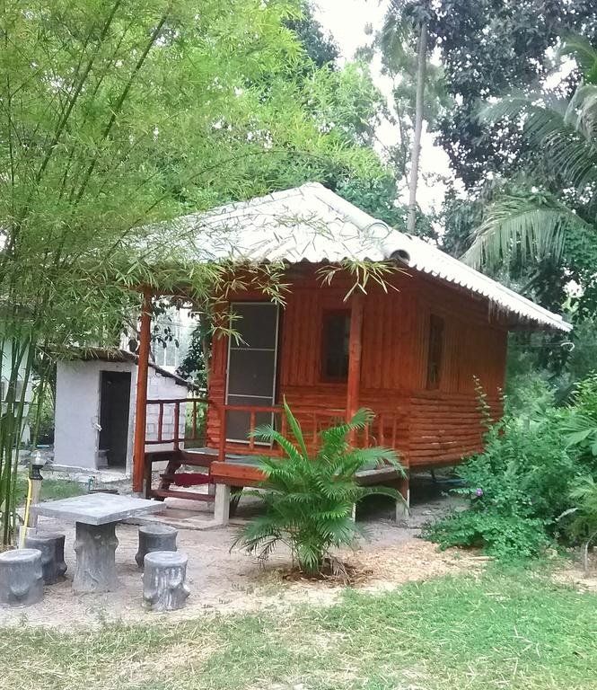 Outdoor Pictures 18