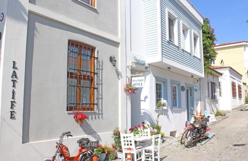Hera Hotel - Adult Only