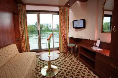 REGIS HOTELSCHIFF 4* NEUSS