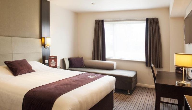 Premier Inn Manchester (Handforth)
