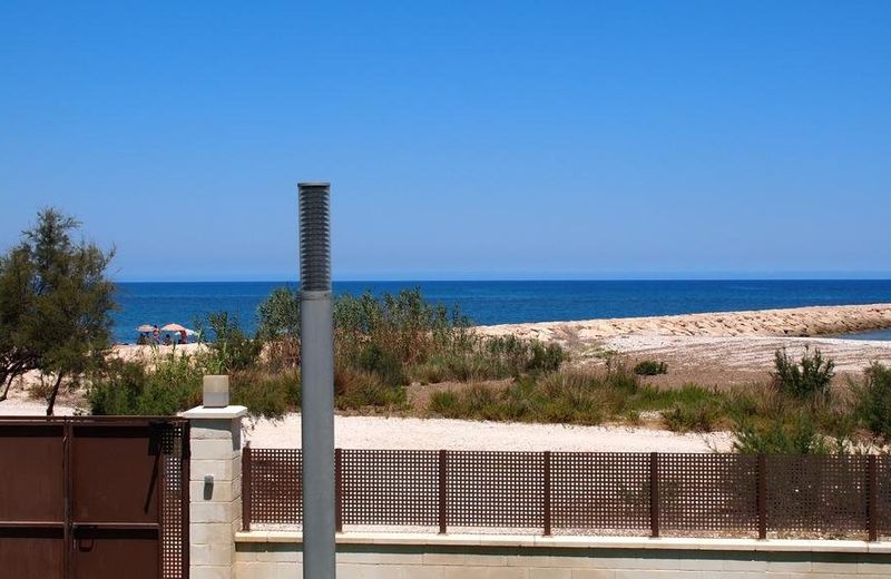 PORTELLES DEL MAR