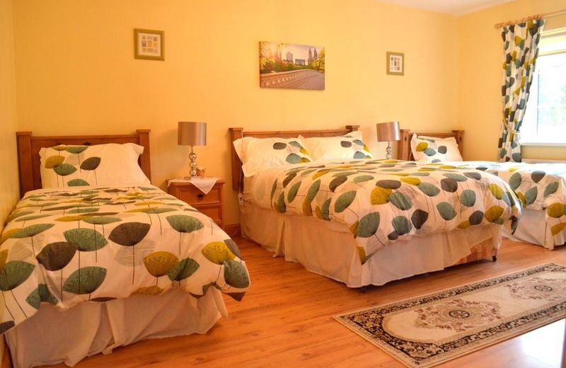 TULLYBRYAN HOUSE B&B