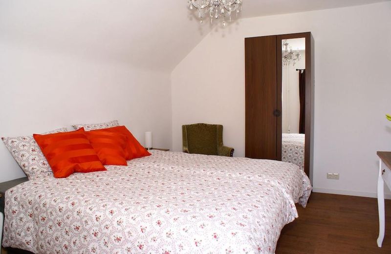 Bed and Breakfast de Meule Montfort