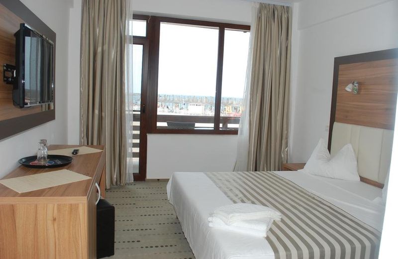Hotel Laguna