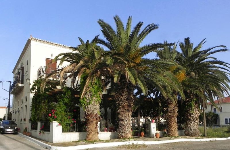 Ulysses Hotel