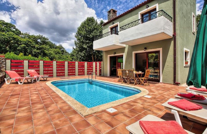 Arhontika Villas