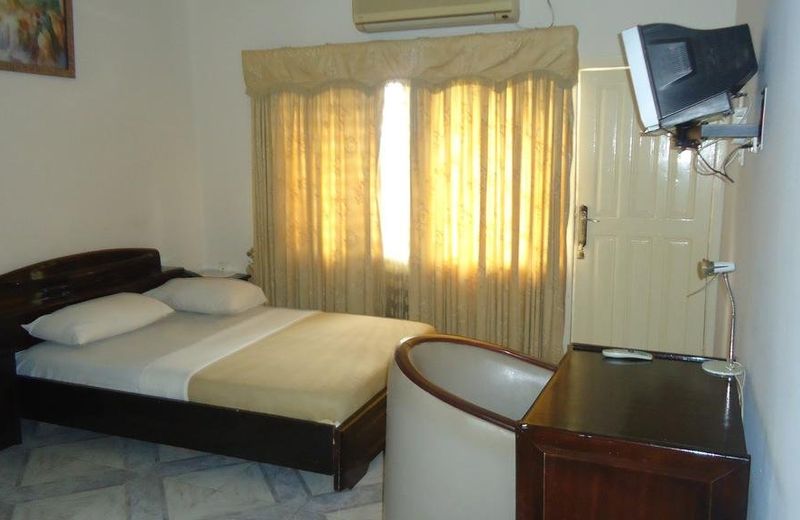 Wadoma Royale Hotel