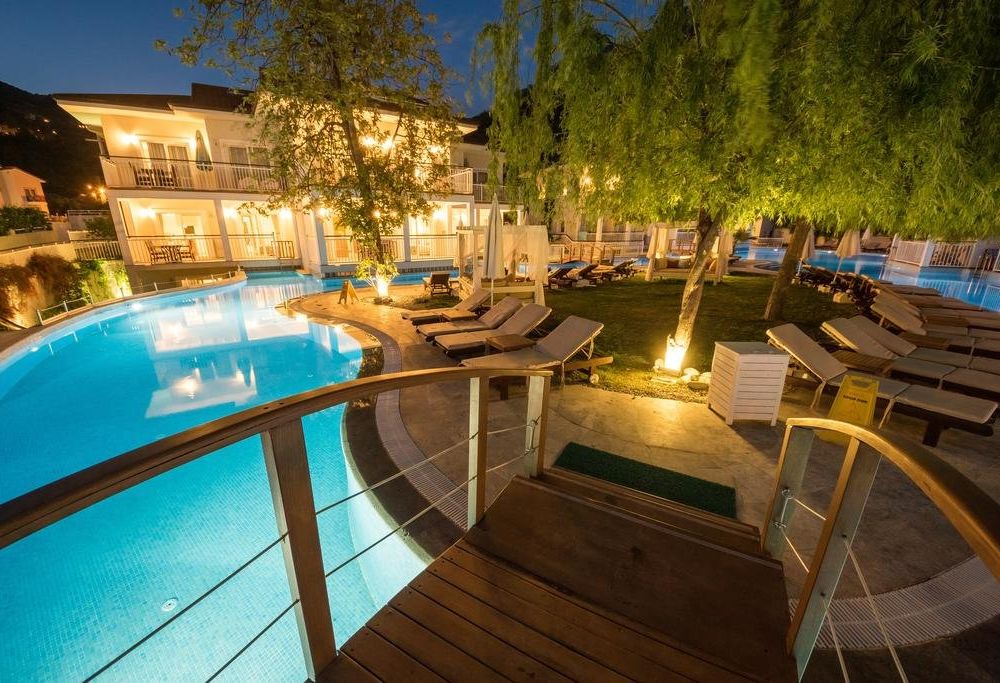 Outdoor Pictures 24