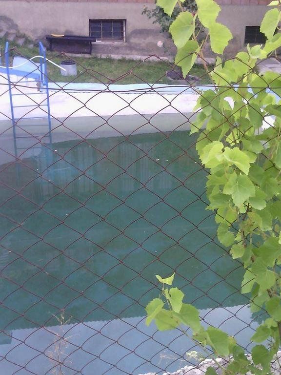 Outdoor Pictures 22