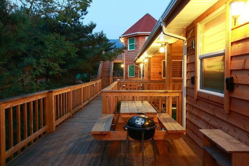 Outdoor Pictures 24