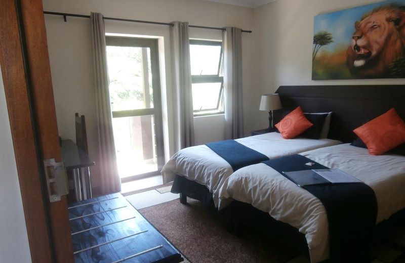 Forest Lodge