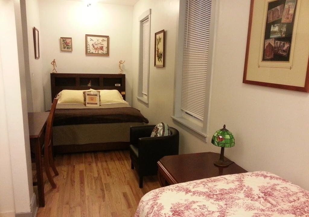 Ray's Bucktown Bed and Breakfast
