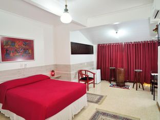 Hotel Image 1