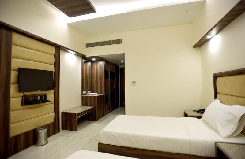 Hotel Sach Regency