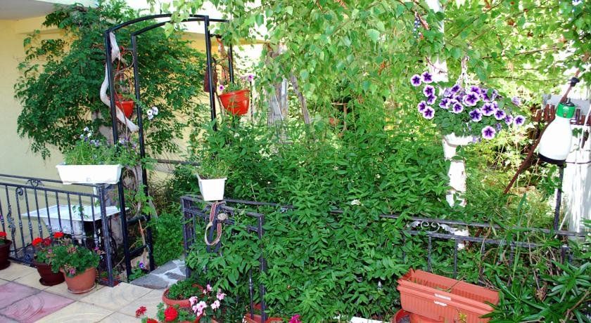 Outdoor Pictures 21