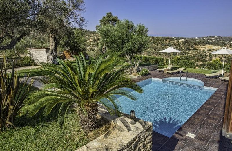 Dafni - Gerani Villas With Private Pooi