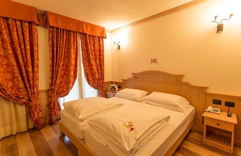 Hotel Arisch