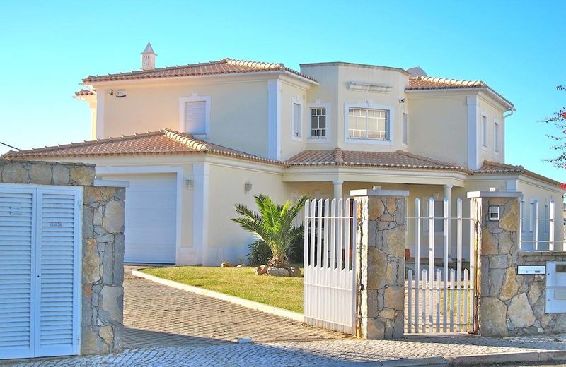 Villa Morris