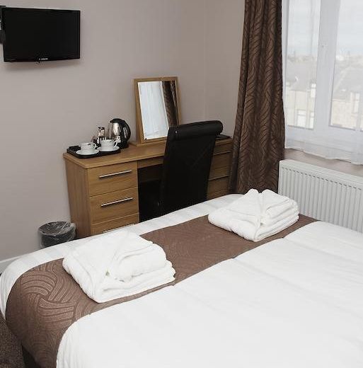 The Davron Hotel