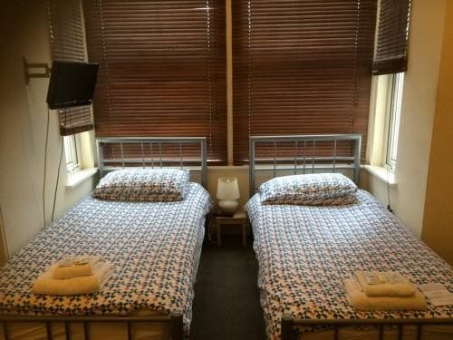 THE BALMORAL GUESTHOUSE