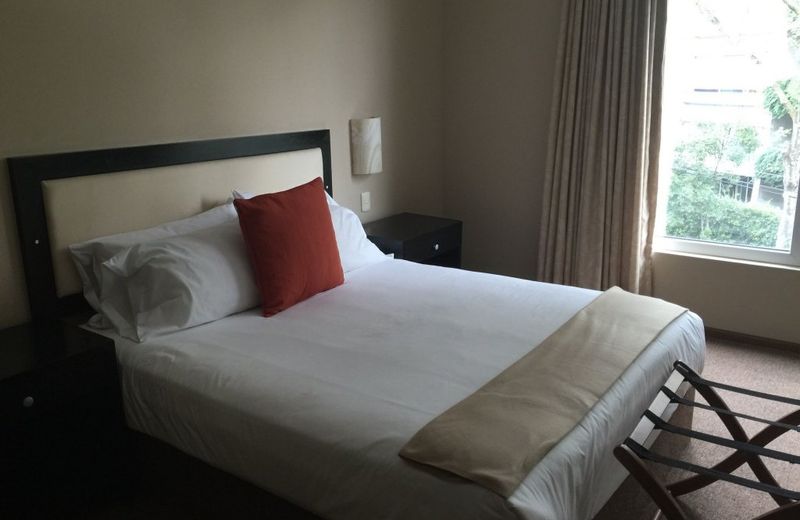 La Loma Suites