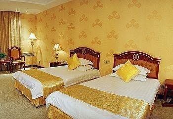 Huochetou International Business Hotel - Urumqi